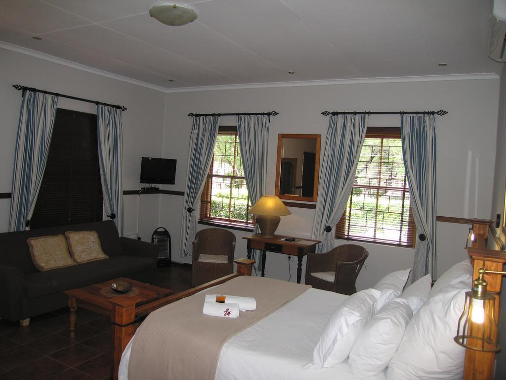 Beaufort Manor Country Lodge Beaufort West Εξωτερικό φωτογραφία